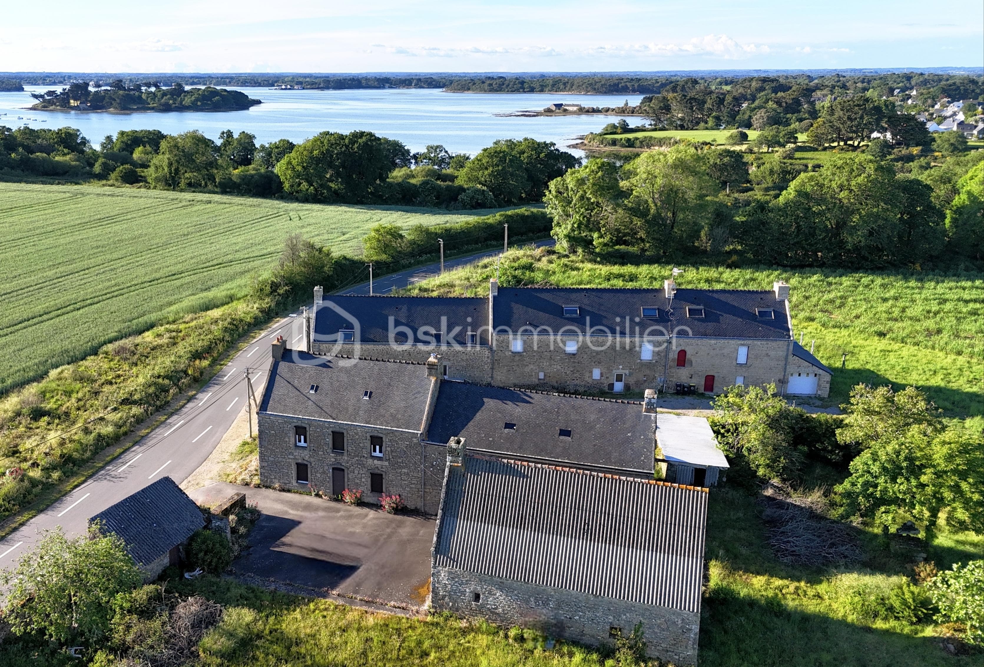 Maison de 200 m²